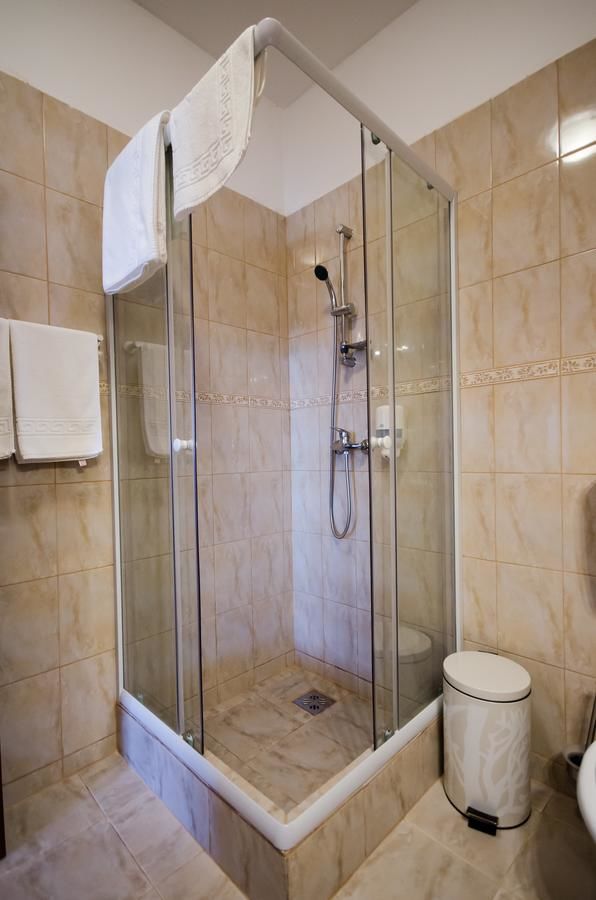 Апарт-отели Apart Hotel Bonjour Cluj Клуж-Напока-18