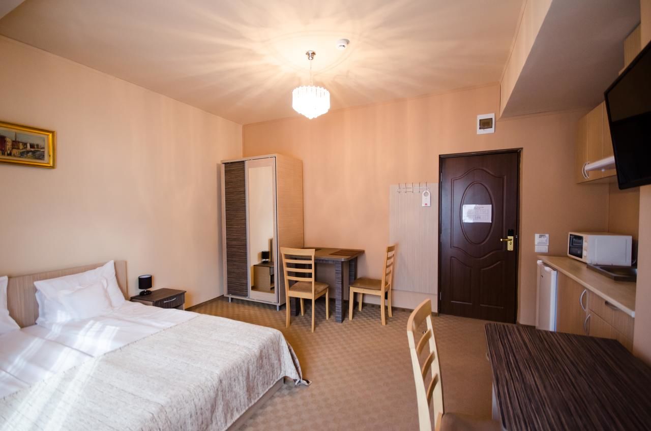 Апарт-отели Apart Hotel Bonjour Cluj Клуж-Напока-19