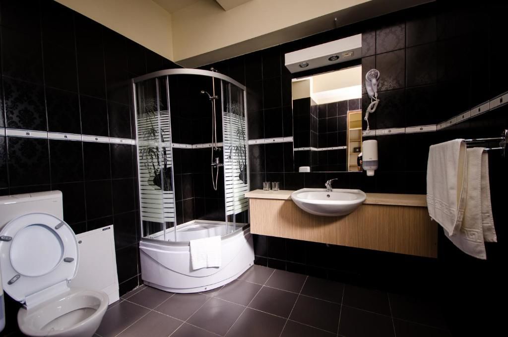 Апарт-отели Apart Hotel Bonjour Cluj Клуж-Напока