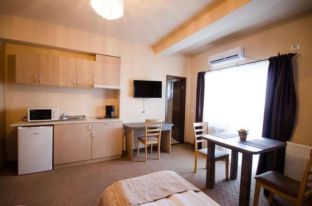 Апарт-отели Apart Hotel Bonjour Cluj Клуж-Напока-34